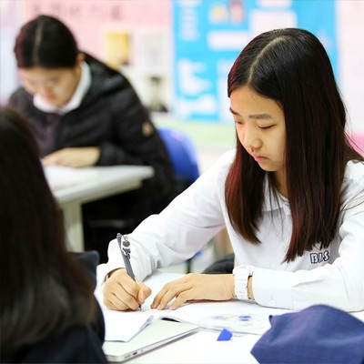 青苗学校顺义校区( 幼儿园-12年级 ）