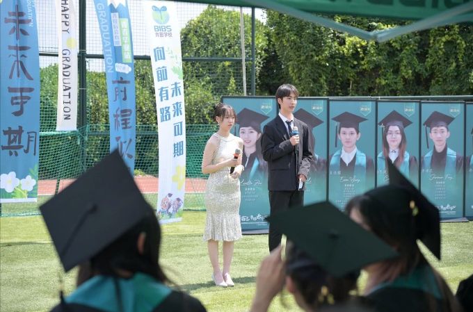 百花齐放！青苗学校昆明校区2024届G12毕业生人均3份Offer！(图7)