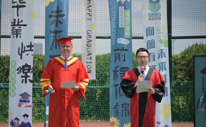 百花齐放！青苗学校昆明校区2024届G12毕业生人均3份Offer！(图11)