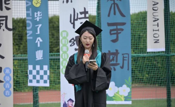 百花齐放！青苗学校昆明校区2024届G12毕业生人均3份Offer！(图18)